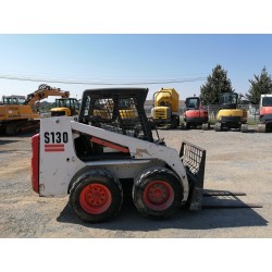 MINI CHARGEUR BOBCAT S130