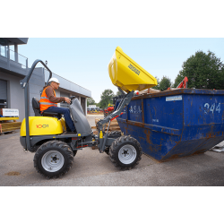 DUMPER SUR PNEUS WACKER...