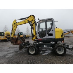 PELLE A PNEU WACKER NEUSON...