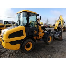 CHARGEUSE JCB 406