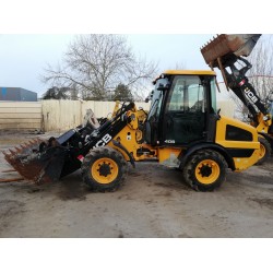 CHARGEUSE JCB 406
